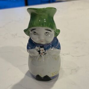 Vintage Gold Castle hand-painted Chikusa‎ lusterware Dutch girl creamer
